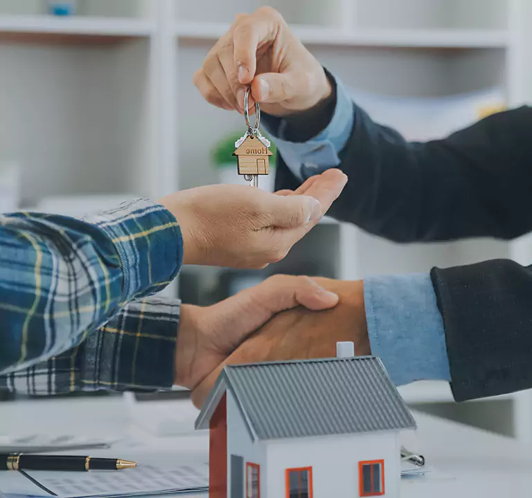 Top-Notch Company to Sell House Without Agent in Lindenhurst, NY